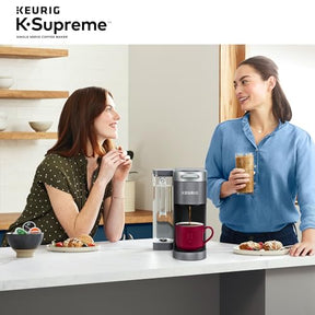 Keurig K-Supreme Single Serve K-Cup Pad Kaffeemaschine, MultiStream-Technologie, 4 Brühgrößen, 66oz abnehmbarer Wasserbehälter mit zwei Positionen, grau