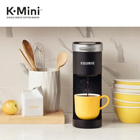 Keurig K-Mini シングルサーブ K-Cup ポッドコーヒーメーカー、6～12オンスの抽出サイズ、コード収納付き、狭いスペースに最適、ブラック