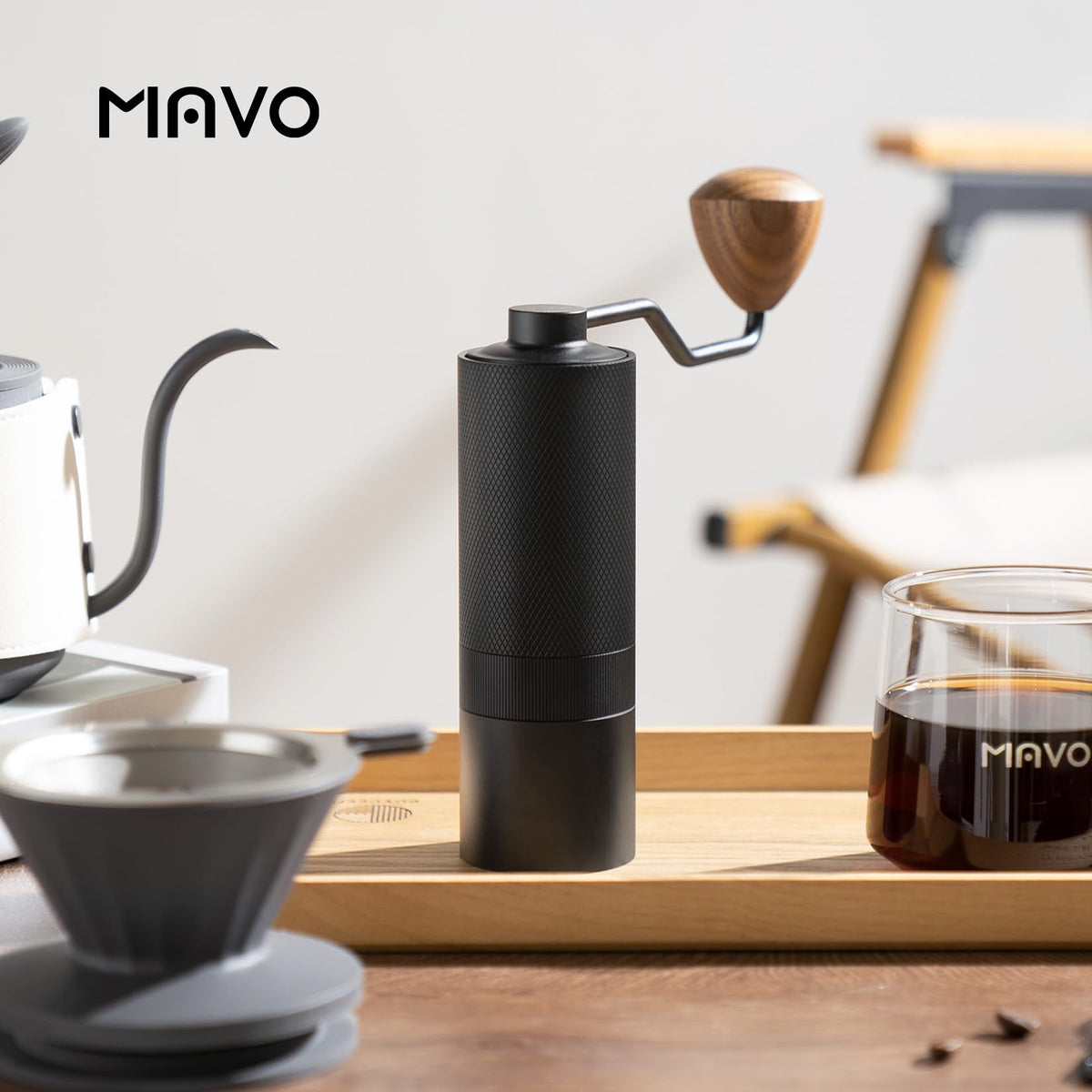 MAVO 手動コーヒーグラインダー、ウィザードハンドコーヒーグラインダー、容量 25g、CNC ステンレススチール 五角形円錐バー、調整可能な設定、フレンチプレス用バーコーヒー豆グラインダー、ポアオーバーブラック