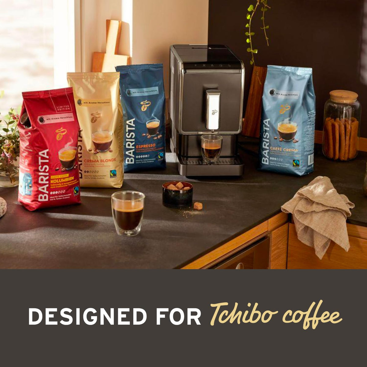 Tchibo Espresso- und Kaffeemaschine, automatisch, mit eingebautem Mahlwerk, keine Kaffeepads nötig, schwarz