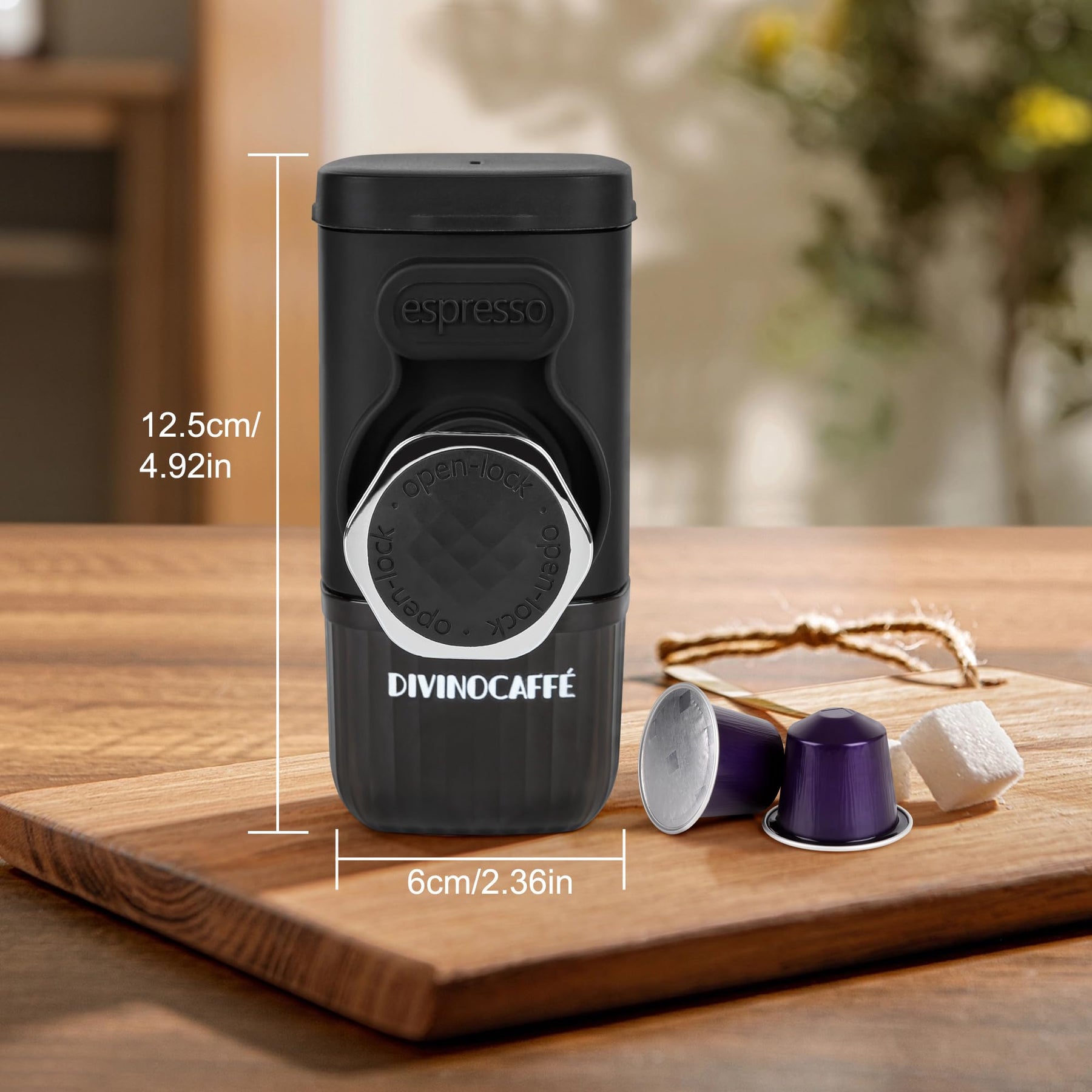 DIVINOCAFFÉ Mini Espresso Machine, Portable Espresso Maker Compatible for Capsules and Coffee Powder, Small Travel Coffee Maker, Manually Operated, 18 Bar Pressure, Perfect for Camping.