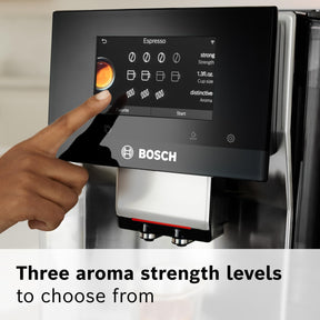 Bosch TQU60307 800 シリーズ VeroCafe 全自動エスプレッソ マシン、ホーム コネクト、コーヒー ワールド付き 36 種類の飲料、ダブル カップ、ミルク内蔵