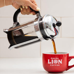 Lion Coffee Kaffeebohnen mit Schokoladen-Macadamia-Geschmack, leichte Röstung, hawaiianisch inspirierter Geschmack – 24-Unzen-Beutel