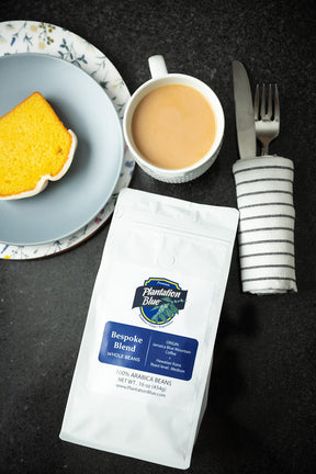 Plantation Blue – maßgeschneiderte Mischung aus Blue Mountain- und Hawaiian-Kona-Kaffeebohnen (1 lb)