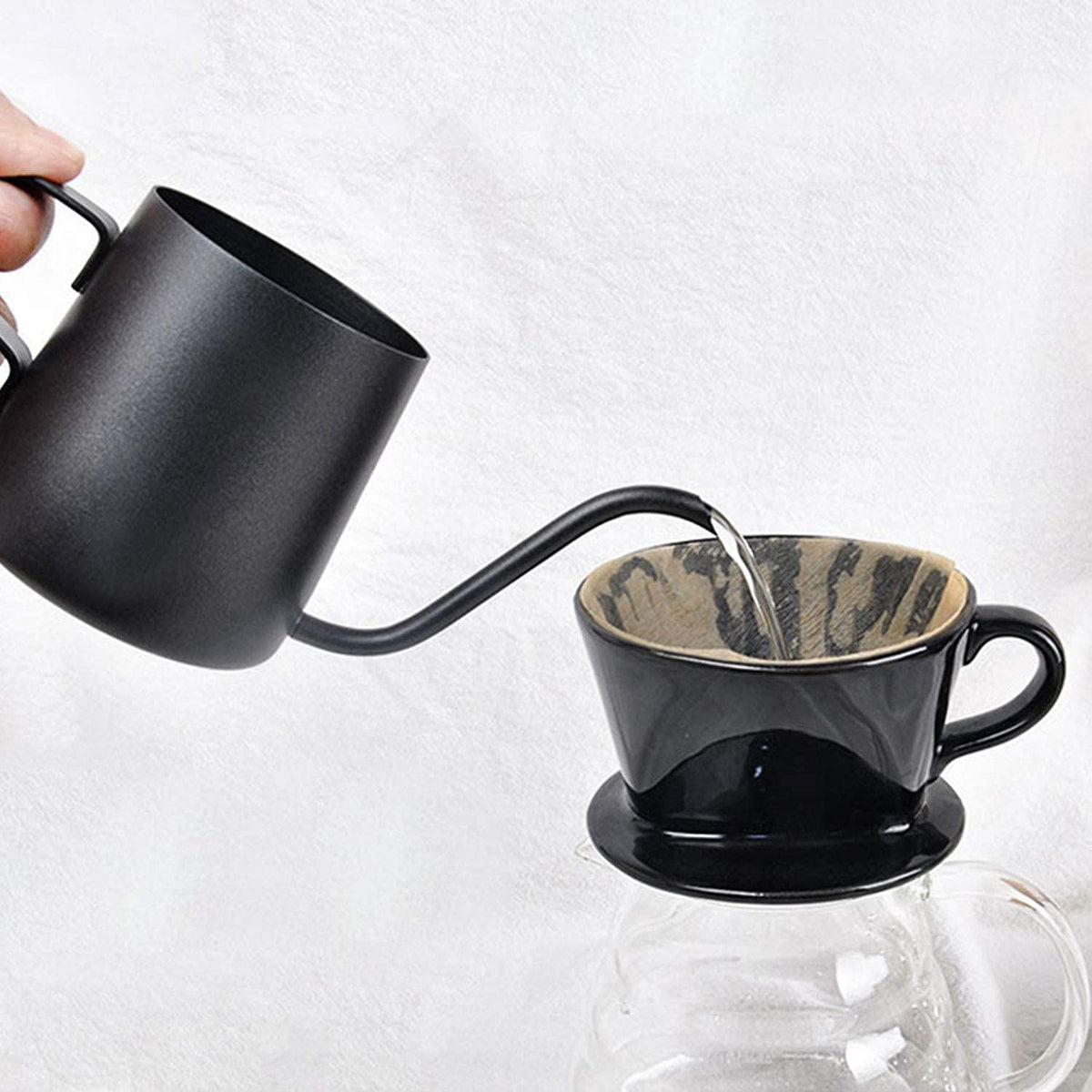 Segarty Nr. 2 Pour-Over-Kaffeemaschine, schwarzer Kaffeetropfer aus Keramik für eine Tasse, 1 Set Größe Nr. 2, wiederverwendbarer Filterkegel-Tropfhalter, Slow Brewer mit 3 Löchern, flacher Boden, für Reisen, Camping, Büro, Zuhause