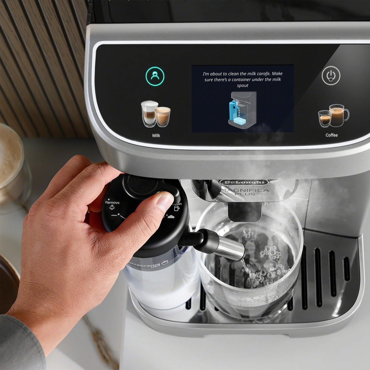 De'Longhi Magnifica Plus Espressovollautomat mit automatischem Milchaufschäumer für über 18 One-Touch-Rezepte, eingebautes Mahlwerk, ECAM32070SB