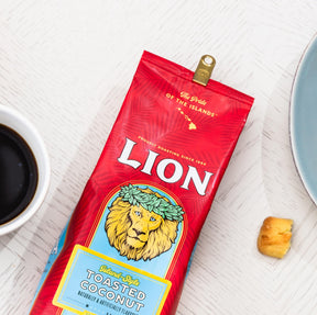 Lion Coffee gerösteter Kokosnussgeschmack, leicht gerösteter Kaffee aus ganzen Bohnen, ein Hauch von Aloha – 24-Unzen-Beutel