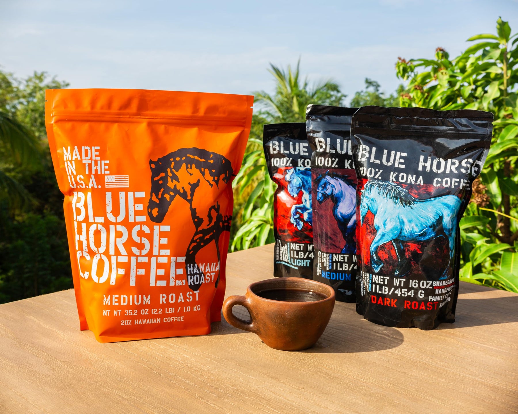 Blue Horse Hawaiian Coffee Beans - (20% Hawaii Roast Blend) Arabica Whole Bean Coffee Medium Roast 2.2 Lb (35oz), Farm-fresh: Blue Horse 'Gentle Giant' Whole Beans from Hawaii